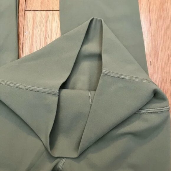 Lululemon Align Pant 25 Inch Rosemary Green Size 0 25" inseam - Picture 2 of 4